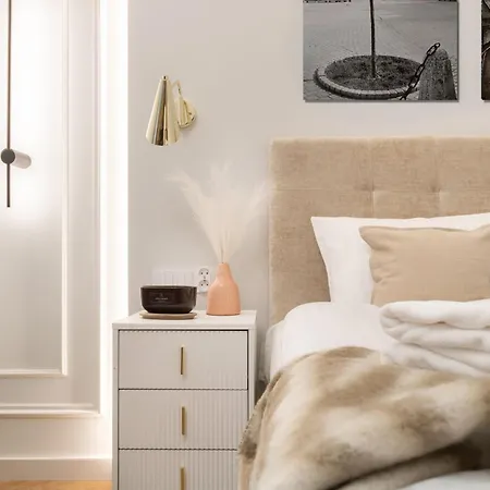 Malila Premium - Estery Boutique Krakau