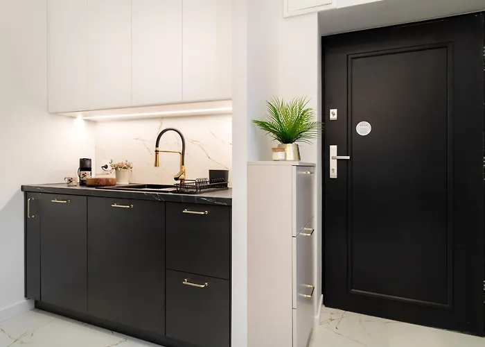 Malila Premium Estery Boutique *