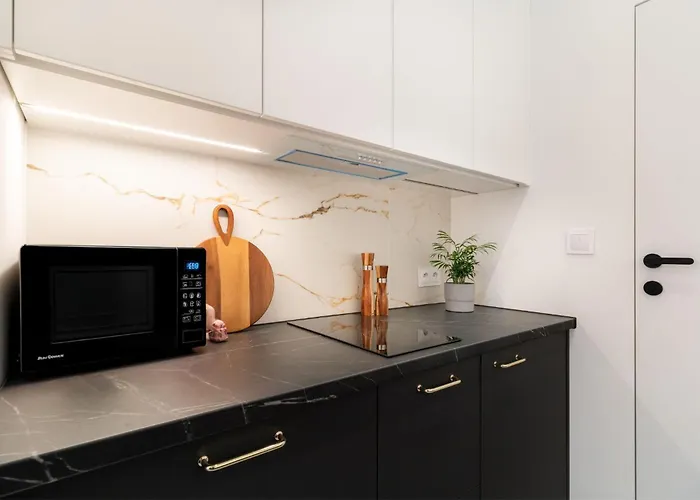 Malila Premium Estery Boutique クラクフ