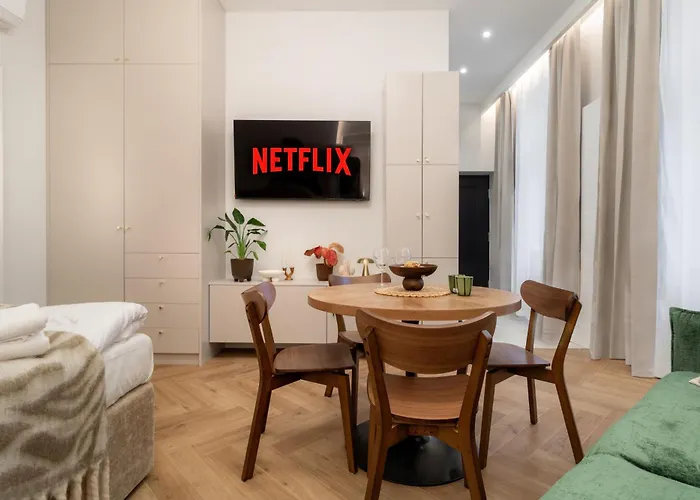 Malila Premium Estery Boutique Apartamento