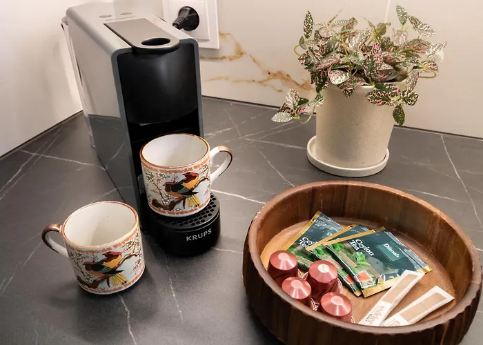 Malila Premium Estery Boutique